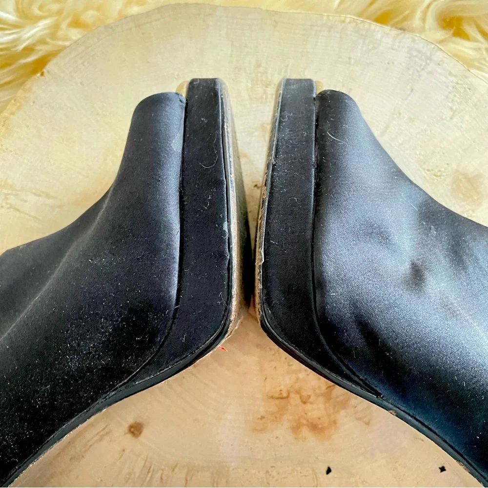 💥✨🌈 3/$25 E! LIVE FROM THE RED CARPET | Solange Platform Heels - Picture 7 of 8